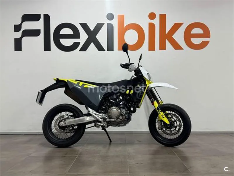 Husqvarna 701 Supermoto – Vista 3