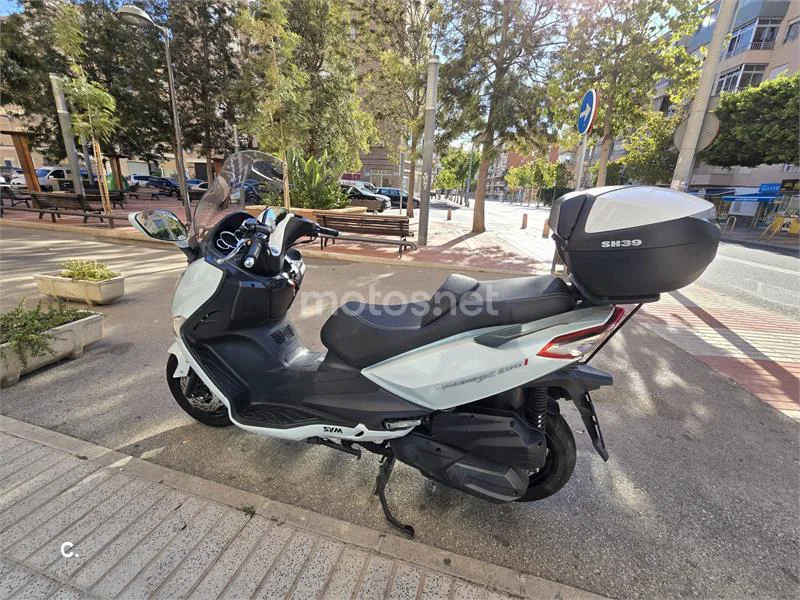 SYM Joymax 300 – Vista 5