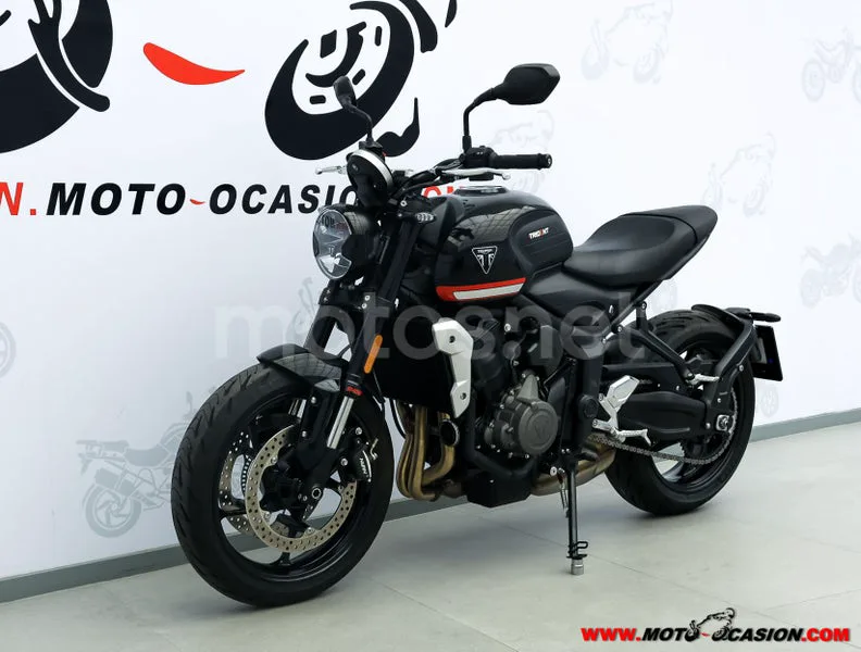 Triumph Trident 660 – Vista 7