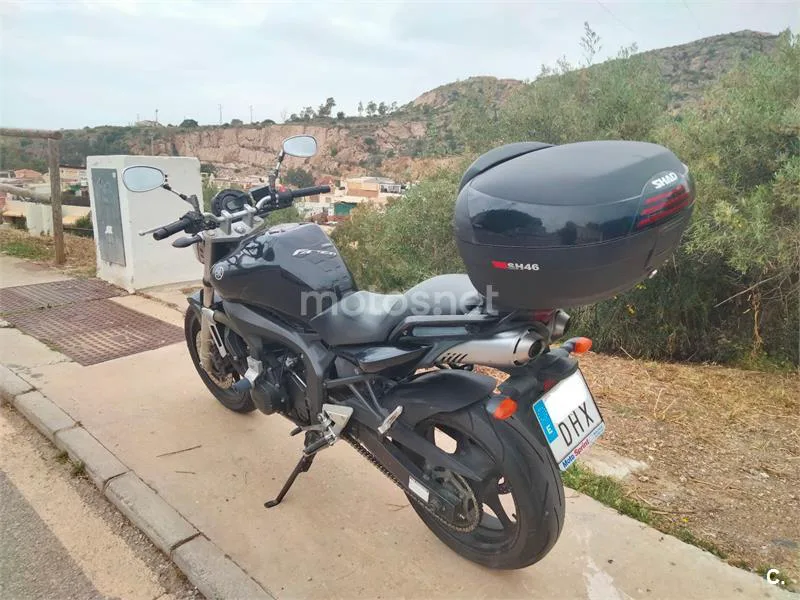 Yamaha FZ6 – Vista 3