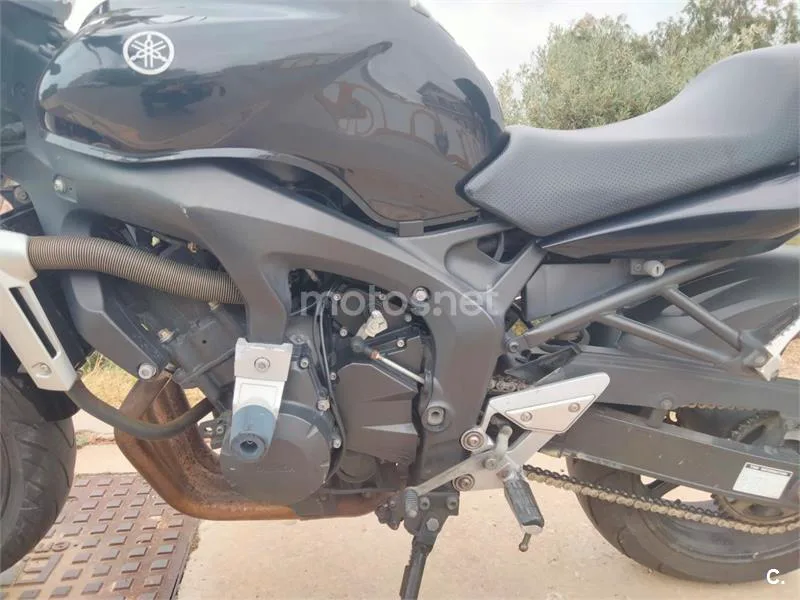 Yamaha FZ6 – Vista 10