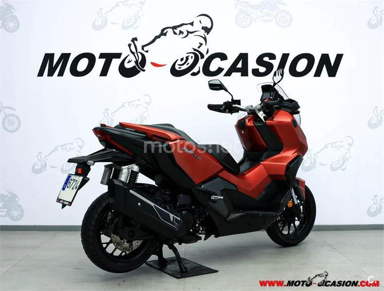 Honda ADV 350 – Vista 3