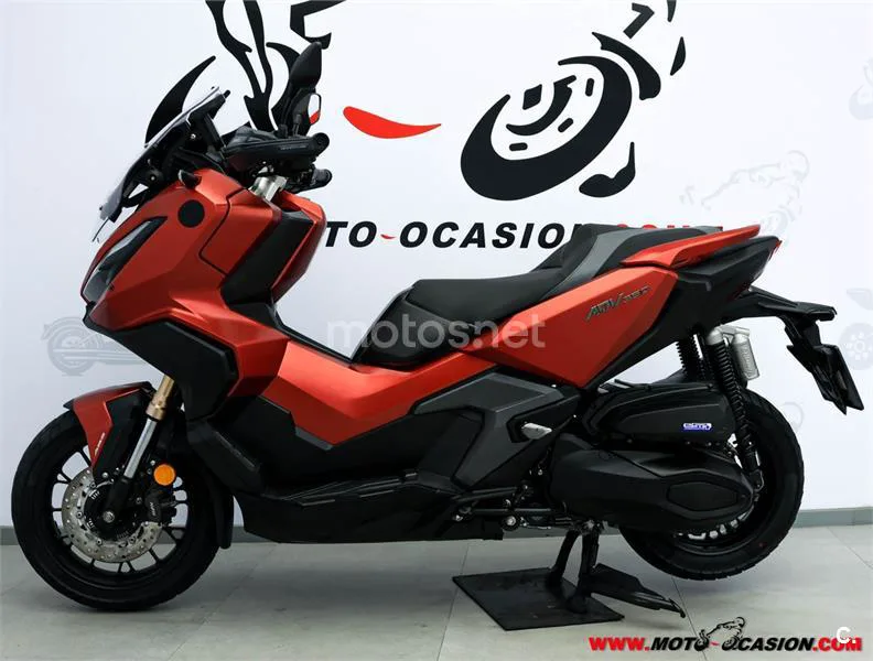 Honda ADV 350 – Vista 7
