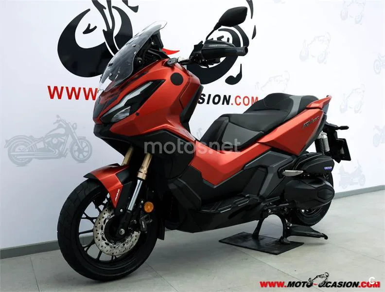 Honda ADV 350 – Vista 8