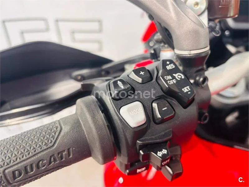 Ducati Multistrada V4 – Vista 8