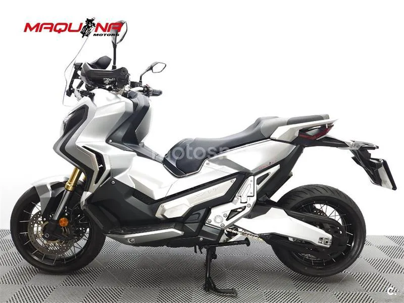 Honda X-ADV – Vista 14