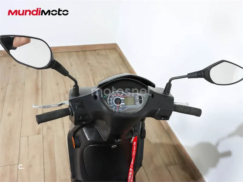 SYM Symphony 50 – Vista 11