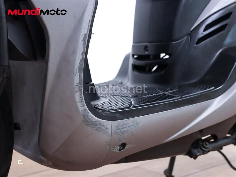 SYM Symphony 50 – Vista 44