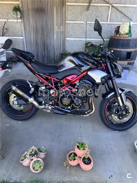 Kawasaki Z900 – Vista 2