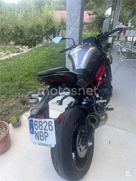 Kawasaki Z900 – Vista 5