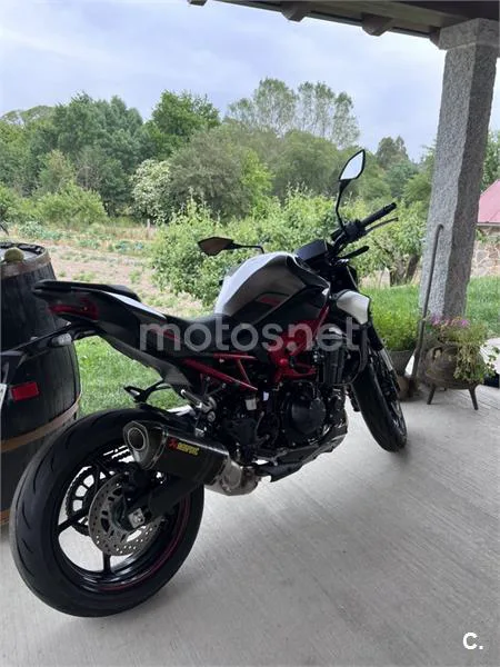 Kawasaki Z900 – Vista 7
