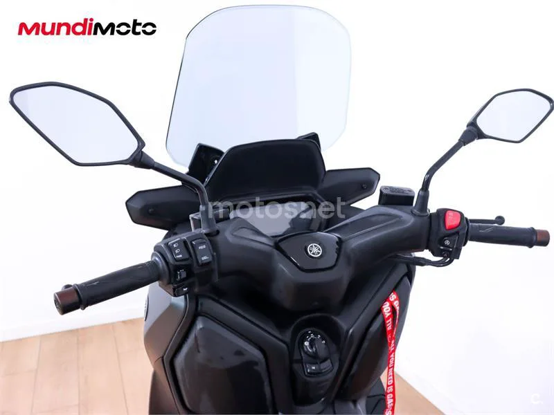 Yamaha XMAX 125 – Vista 11