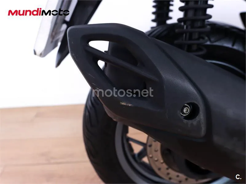 Yamaha XMAX 125 – Vista 14