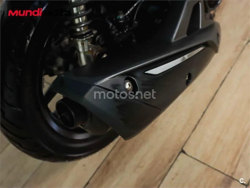 Kymco People S 125 – Vista 25