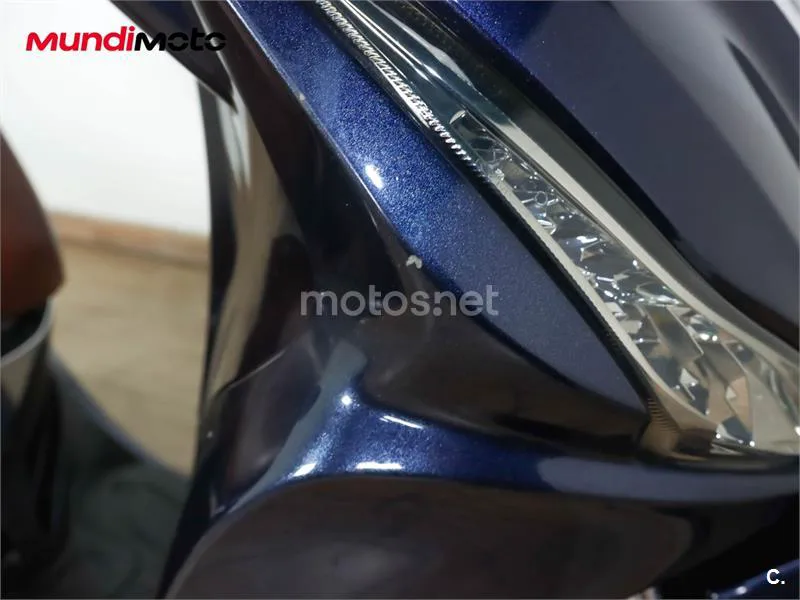 Kymco People S 125 – Vista 28