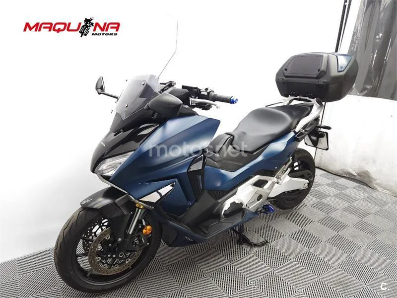 Honda Forza 750 – Vista 16