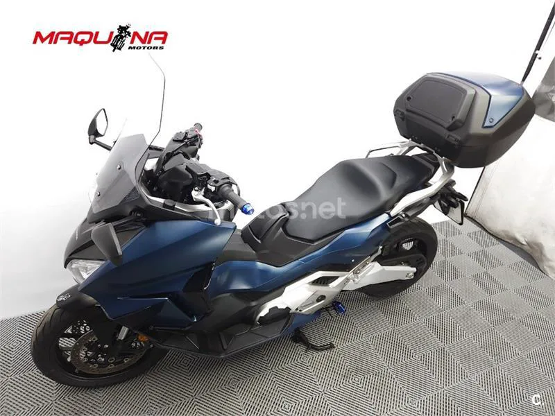 Honda Forza 750 – Vista 17