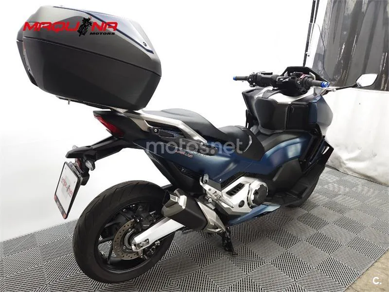 Honda Forza 750 – Vista 4
