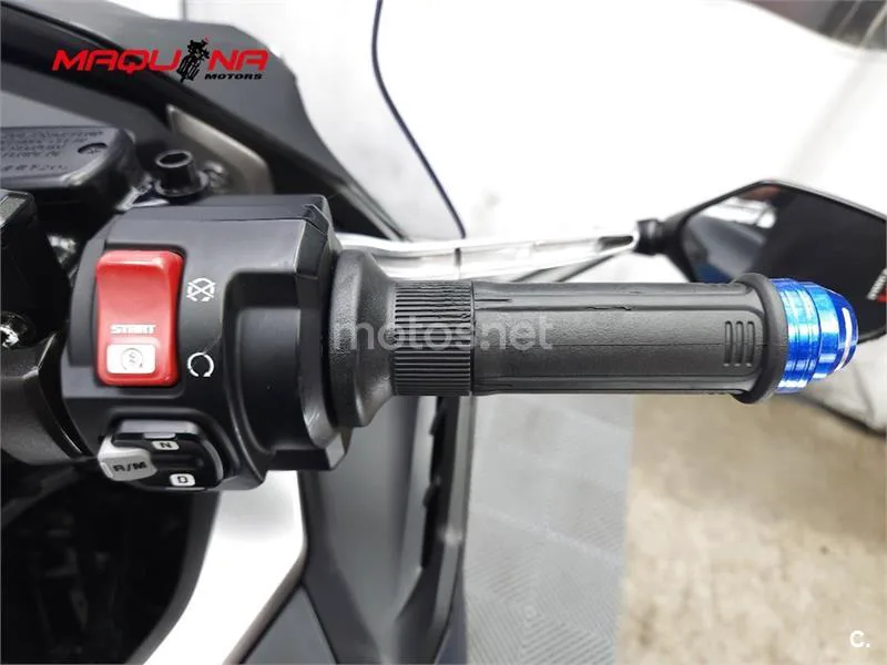 Honda Forza 750 – Vista 10