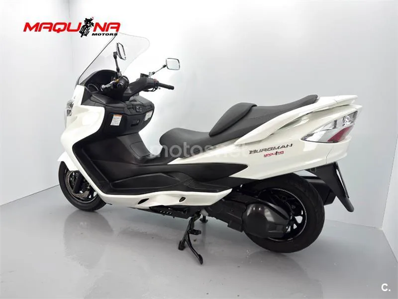 Suzuki Burgman 400 – Vista 14