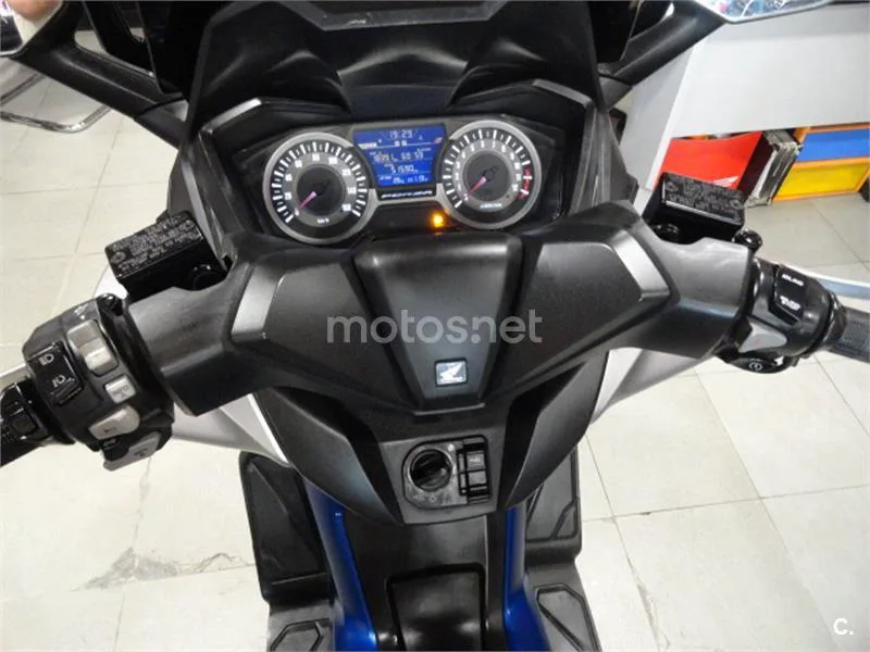 Honda Forza 125 – Vista 9