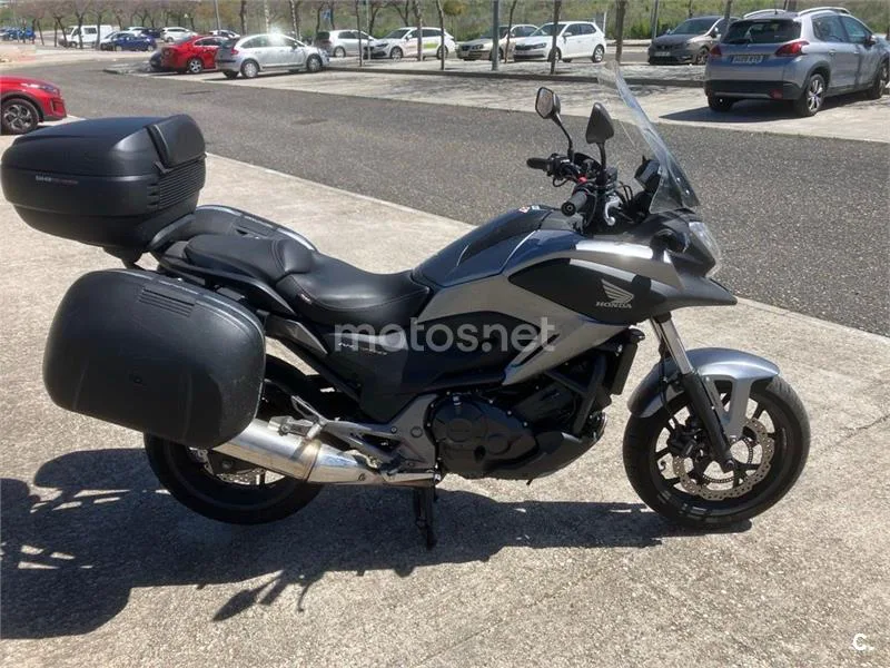 Honda NC 750 X – Vista 4