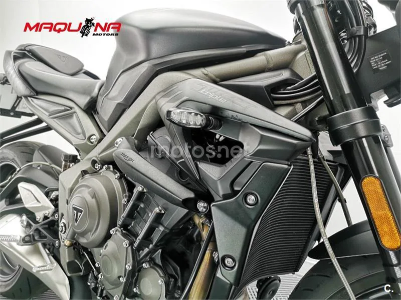 Triumph Street Triple 765 – Vista 14