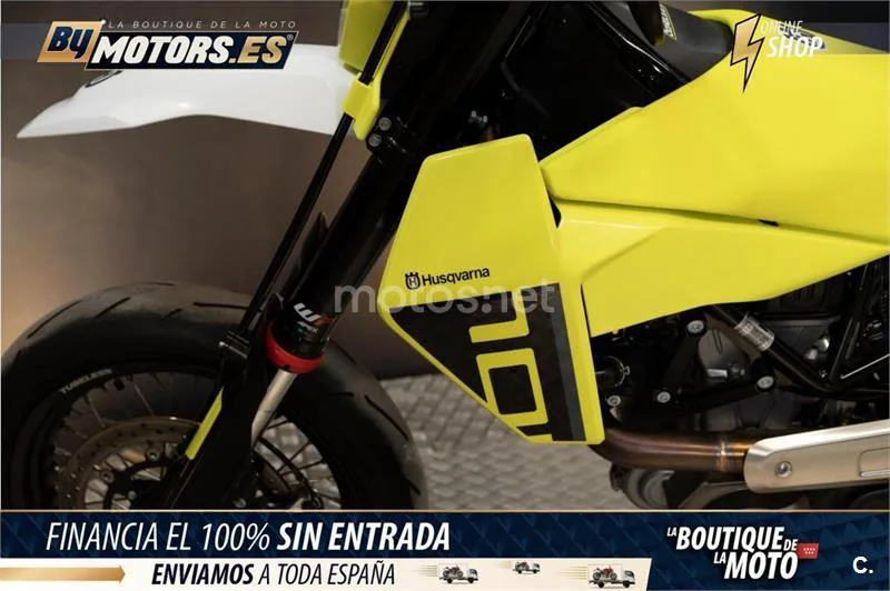 Husqvarna 701 Supermoto – Vista 17