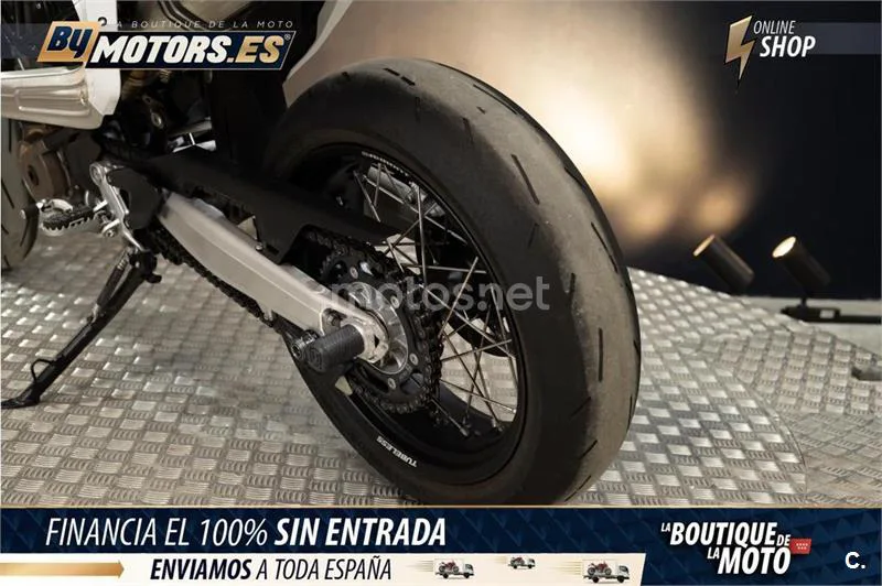 Husqvarna 701 Supermoto – Vista 21