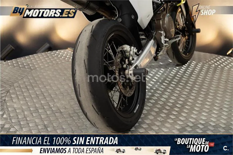 Husqvarna 701 Supermoto – Vista 22