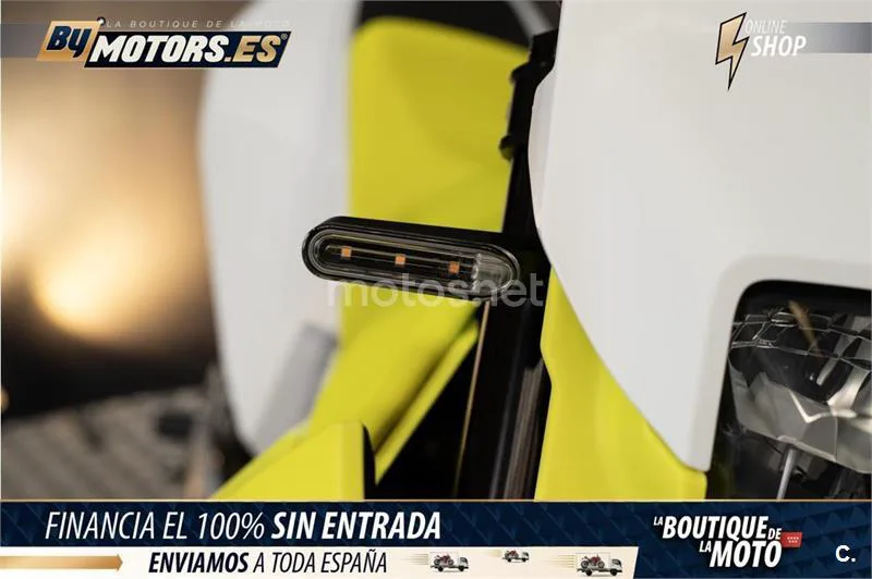 Husqvarna 701 Supermoto – Vista 24