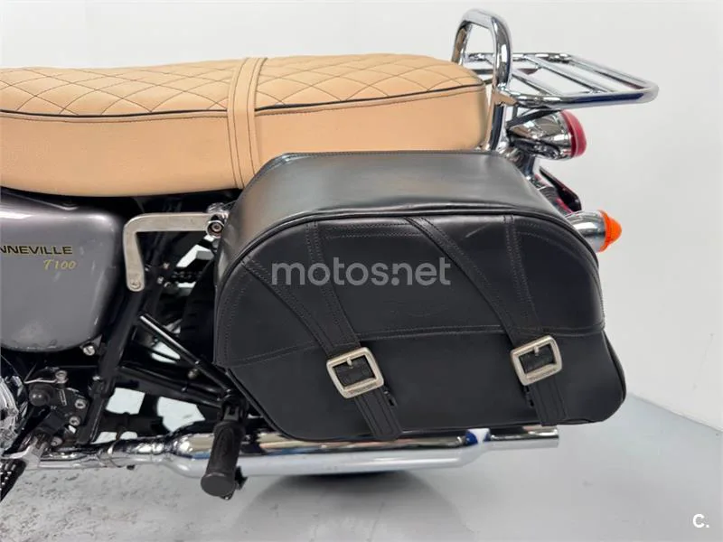 Triumph Bonneville T100 – Vista 10