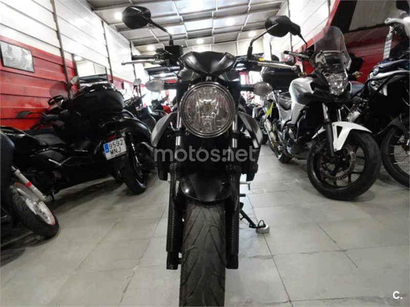 Suzuki SV 650 – Vista 4