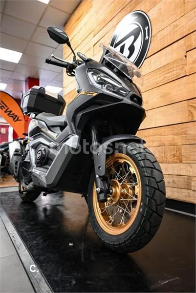 Keeway XDV 125 EVO PRO – Vista 6