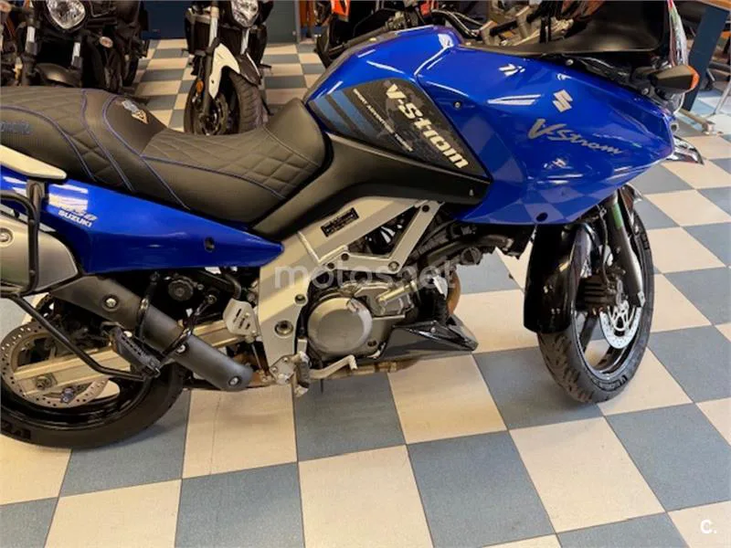 Suzuki V-Strom 650 – Vista 14