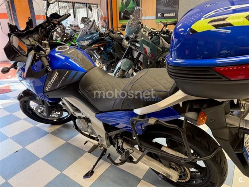 Suzuki V-Strom 650 – Vista 10