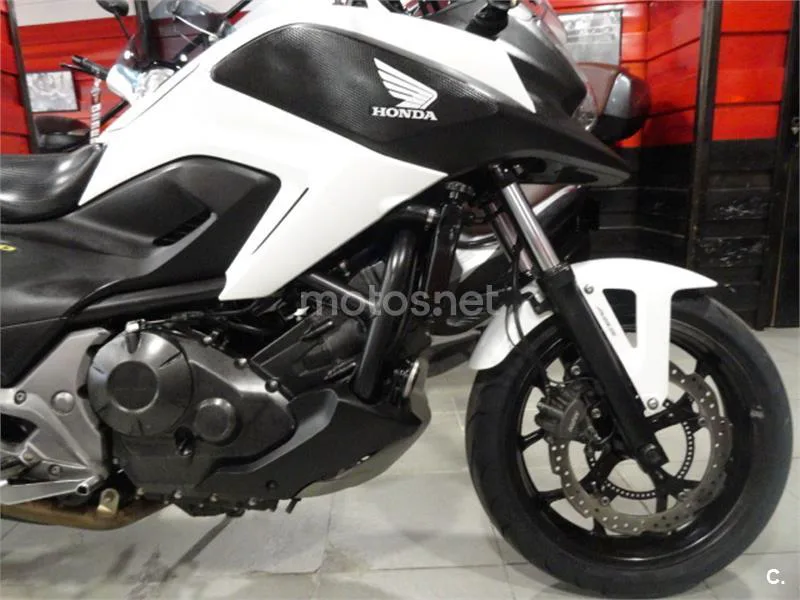 Honda NC 750 X – Vista 3