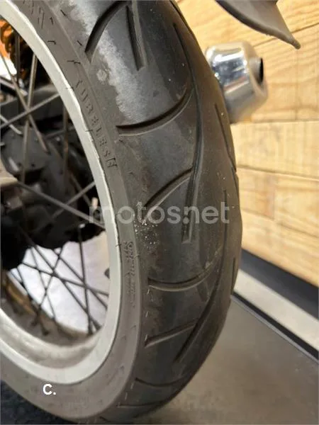 Royal Enfield Continental GT 535 – Vista 17