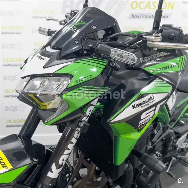 Kawasaki Z900 – Vista 26