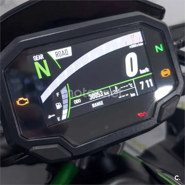 Kawasaki Z900 – Vista 7