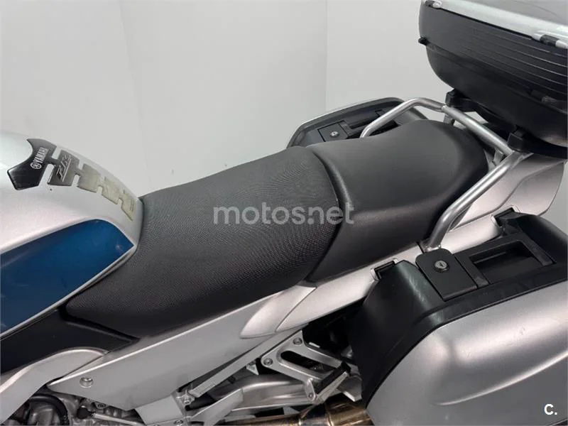 Yamaha FJR 1300 – Vista 11