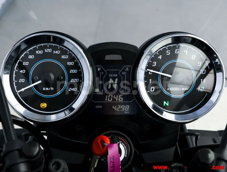 Kawasaki Z650 – Vista 6