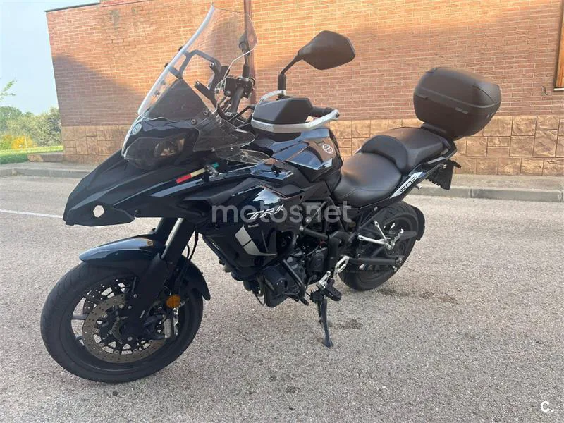 Benelli TRK 502 – Vista 2