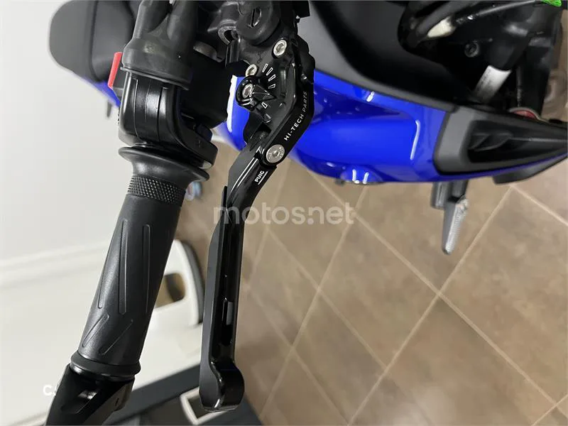 Yamaha MT-07 – Vista 7