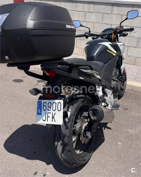 Honda CB 500 F – Vista 3