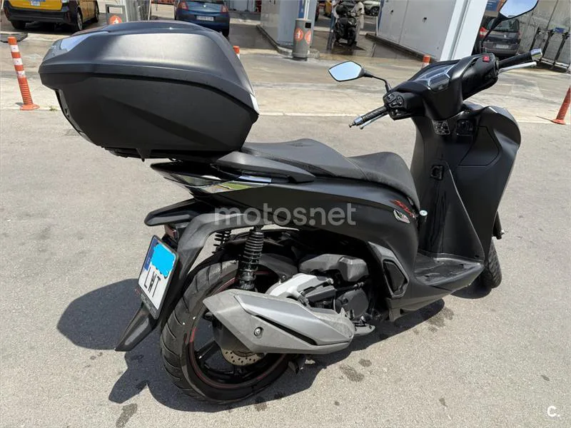 Honda SH 350i – Vista 6