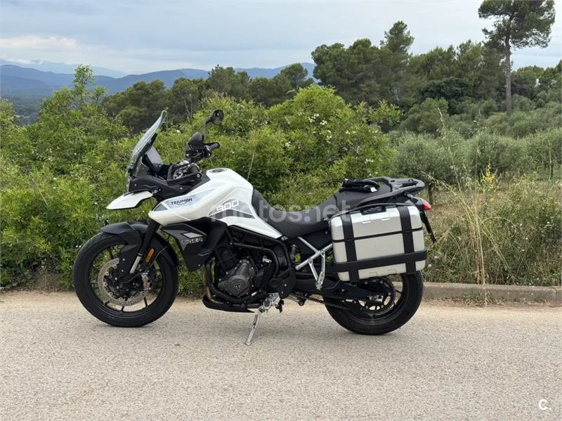 Triumph Tiger 900 – Vista 2