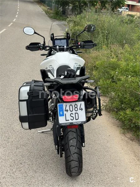 Triumph Tiger 900 – Vista 4