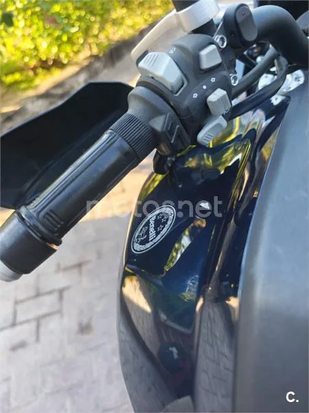 Benelli TRK 502 – Vista 6