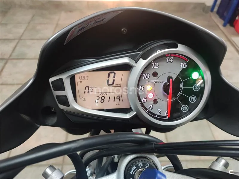 Triumph Street Triple R – Vista 2